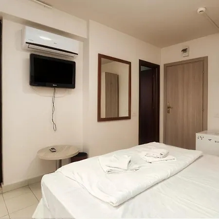 Cochet Hotel 3*