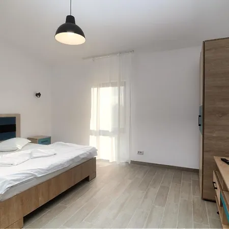 Cochet Hotel